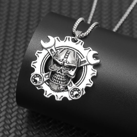 1pc Fashion Creative Repair Tool Wrench Skull Gear Shape Pendant Necklace, Hip-hop Retro Men's Jewelry